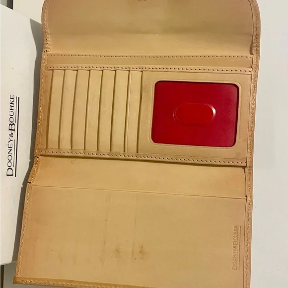 Dooney & Bourke Bumble Bee Wallet - Picture 5 of 6